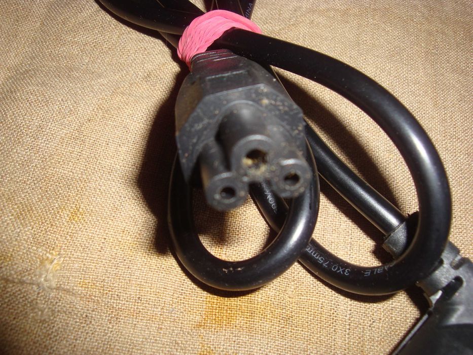 Продам Блок живлення «DELL». Модель: LA 65NS2-01 (±19.5V 3.34A 650W)