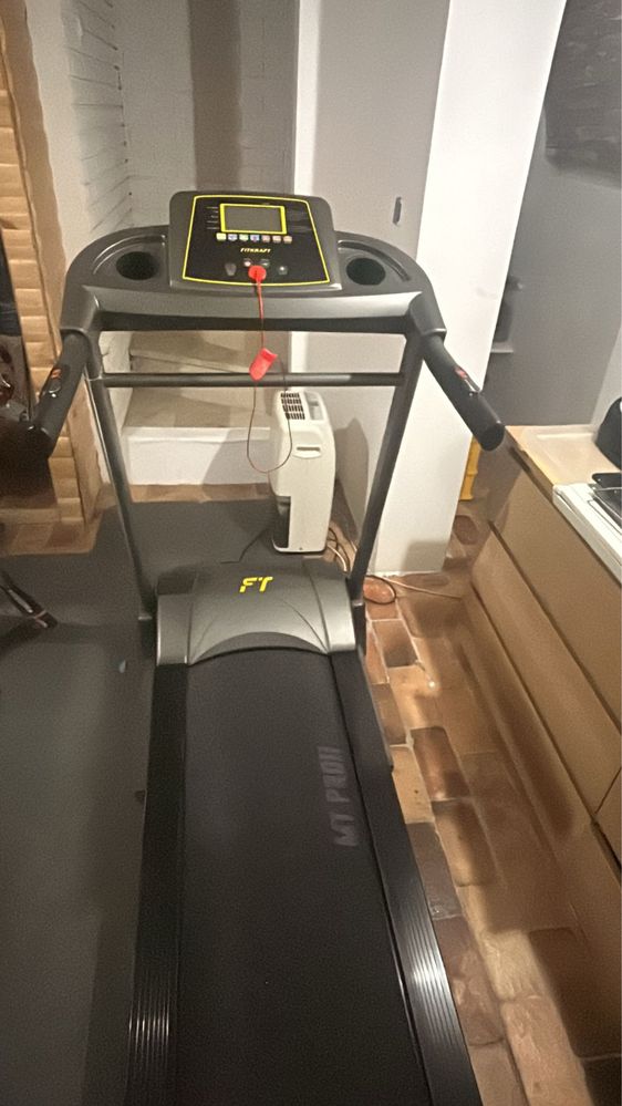 Bieżnia elektryczna Fitkraft MT-PRO2