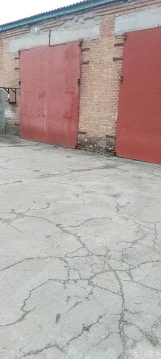 Оренда гаражів парковок