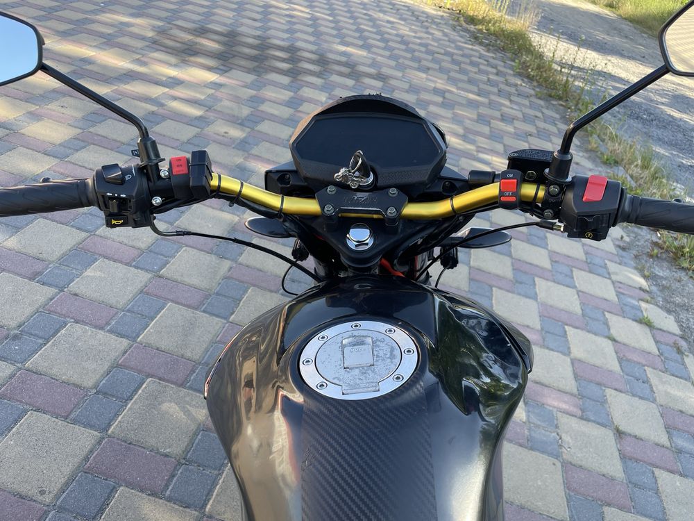 Мотоцикл Lifan sityr 200