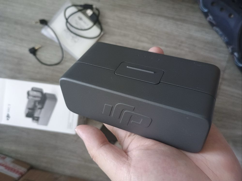 DJI Mic 2 – бездротова мікрофонна система (повний комплект) мікрофон