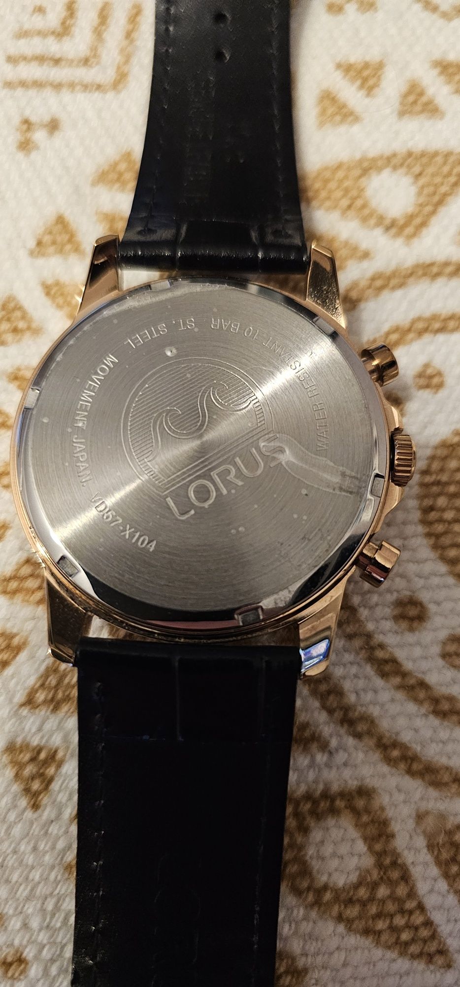 Zegarek Lorus jak nowy