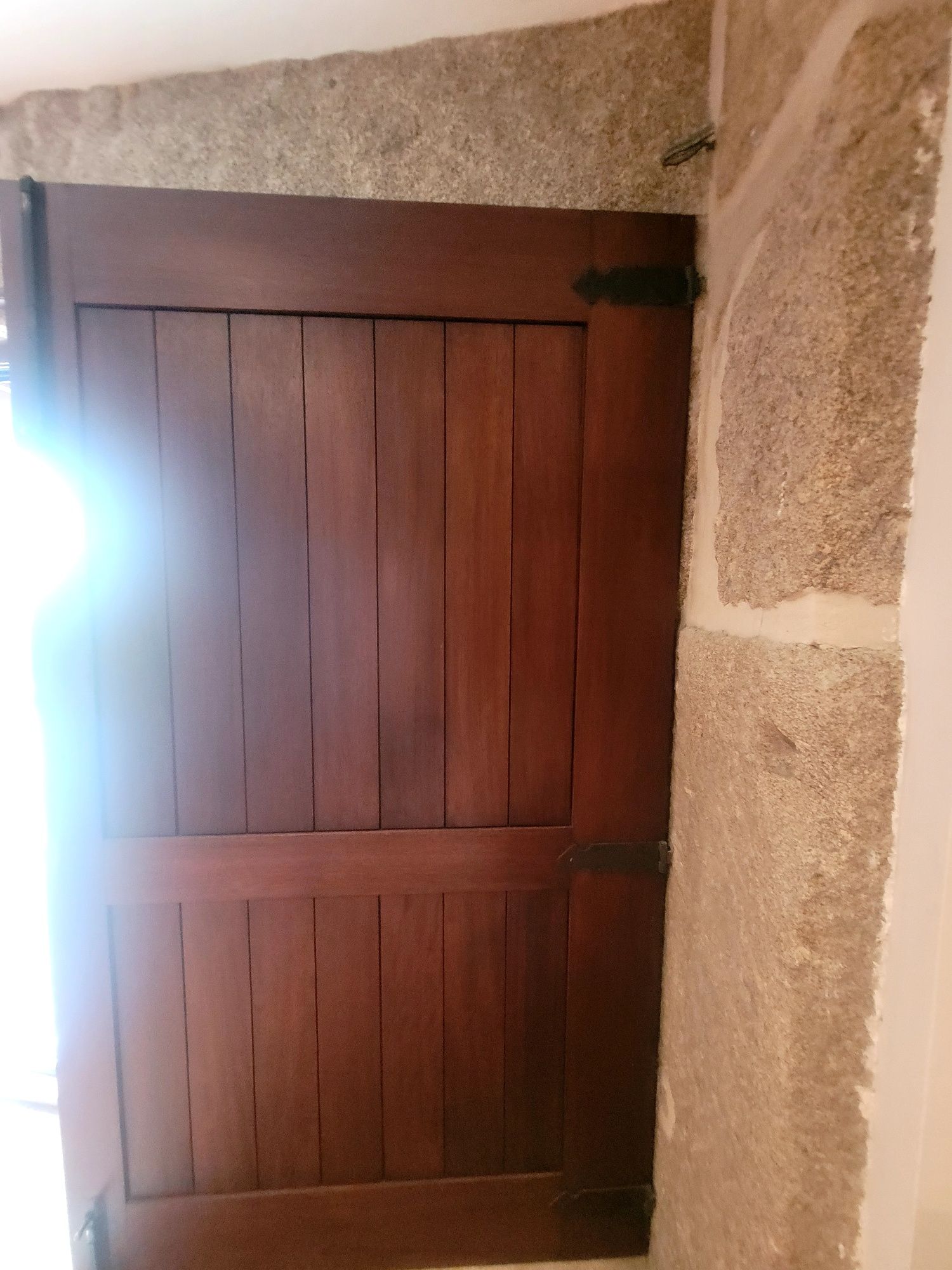 Portas madeira maciça