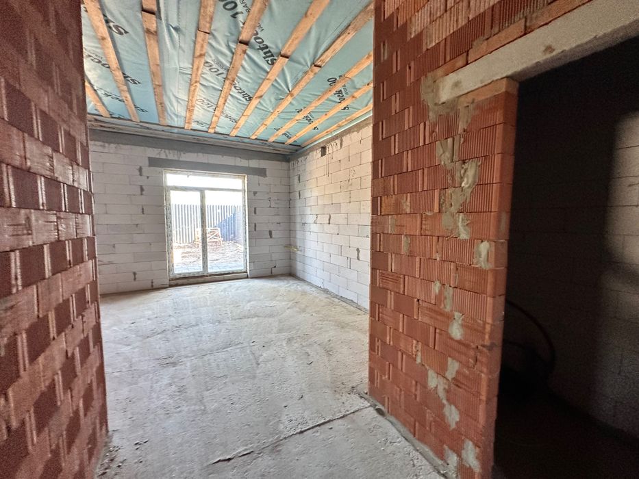 Продам Дуплекс в Чудовій Локації. Ділянка 2.5 соток. Газ. Готові Доки.