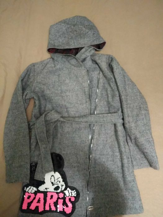 Пальто девочке осень,140рост