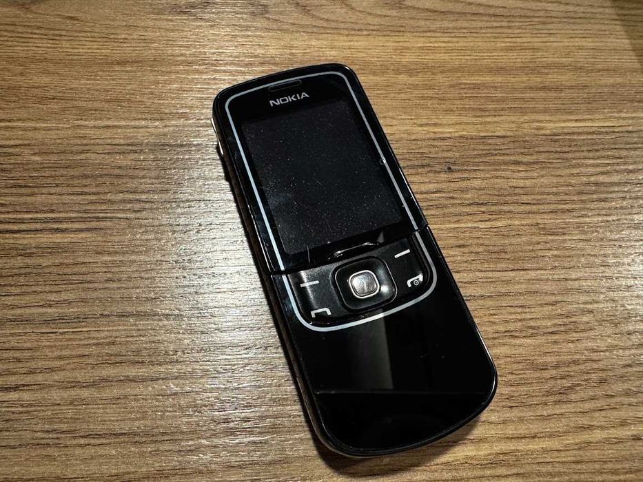 Orginalna  Nokia 8600 Lumia RM-164 BLACK