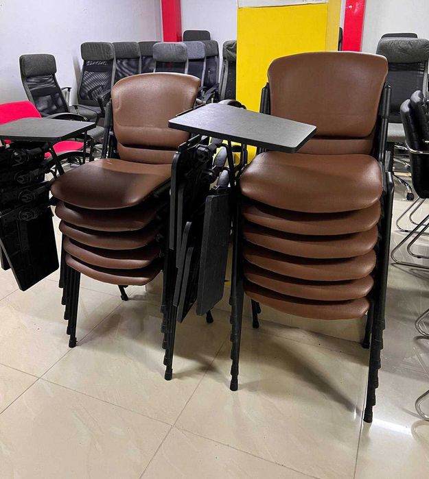 РАСПРОДАЖА  кресла стулья в офис