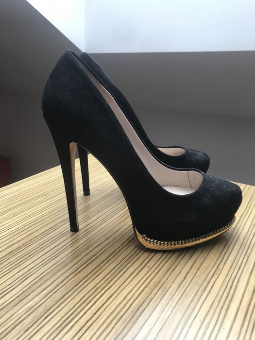 Piekne, wysokie szpilki ZARA