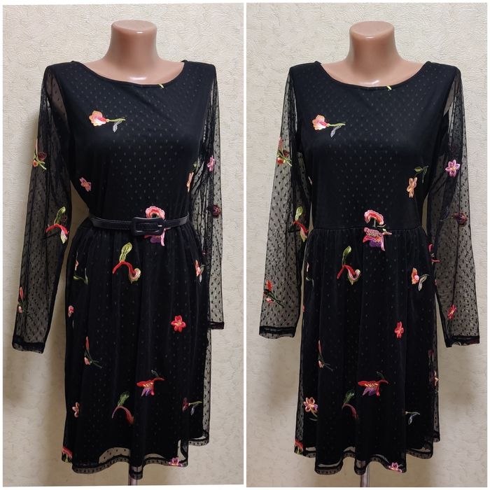 Красива сукня з вишитими квітами