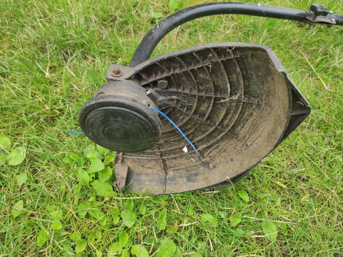 Podkaszarka 800 Watt