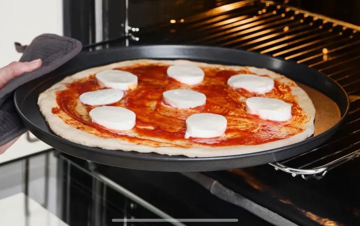 Blacha do wypieku pizzy średnica 37 cm