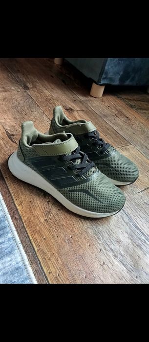 Lekkie wygodne chłopięce buty adidas khaki