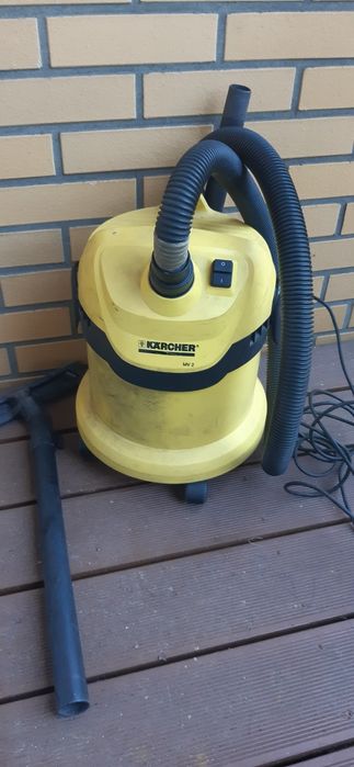 Odkurzacz jak na zdjęciu uszkodzony