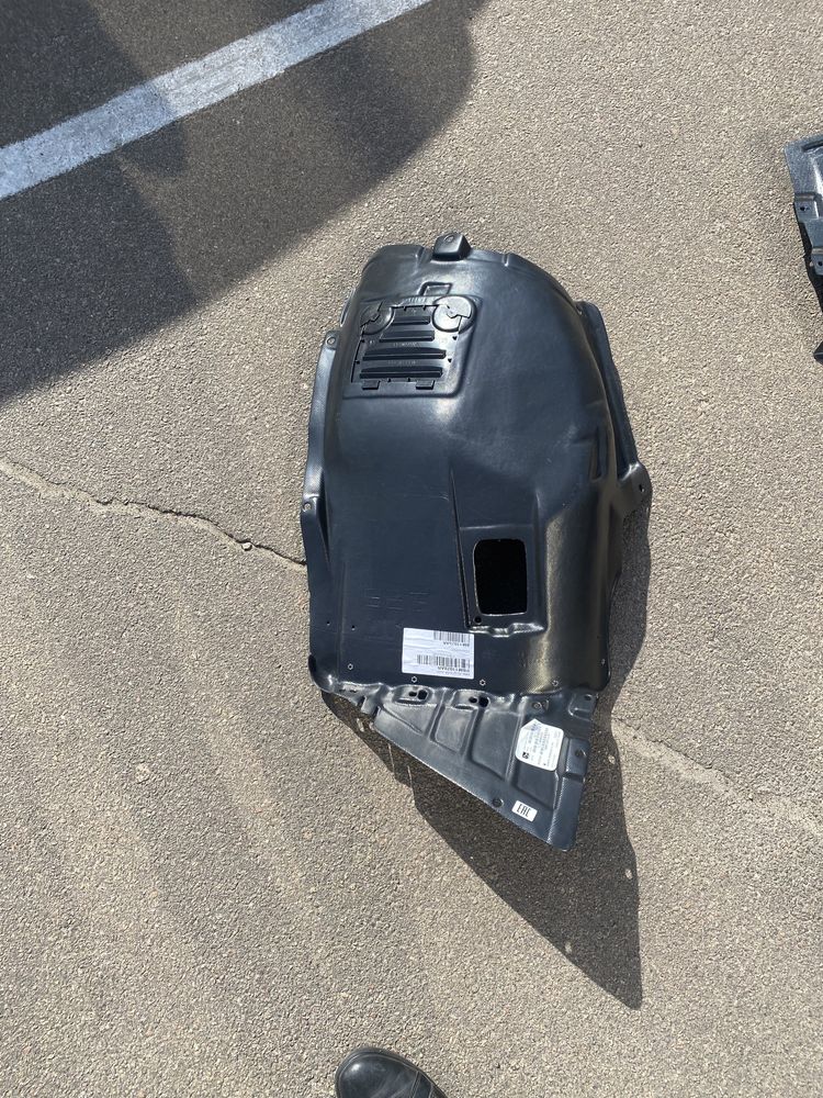 Підкрилок БМВ f10 Ф11 подкрылок Bmw е90 e60 e91 e61 e70 e71 Разборка