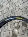 Opona michelin dh 22