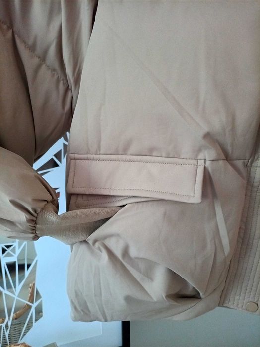 Nowa z metką kurtka oversize z futerkiem - ciepła na zimę beżowa