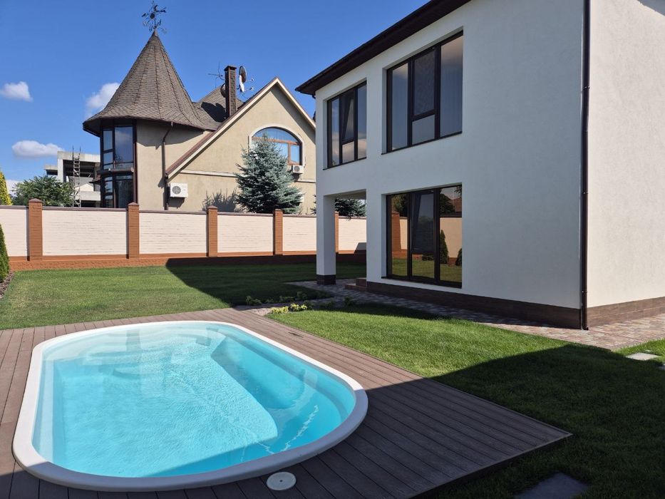 Продам новый,  современный дом! Новоалександровка! Супер предложение!