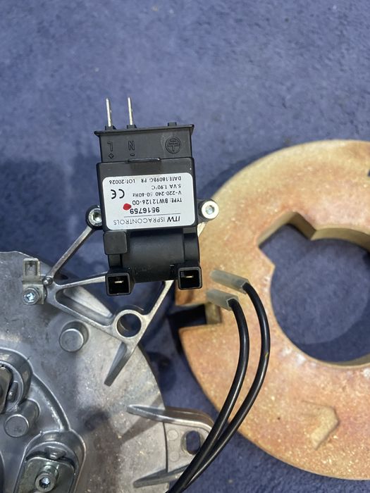 Klapa palnika z elektrodami, uszczelkami Vitodens Viessmann