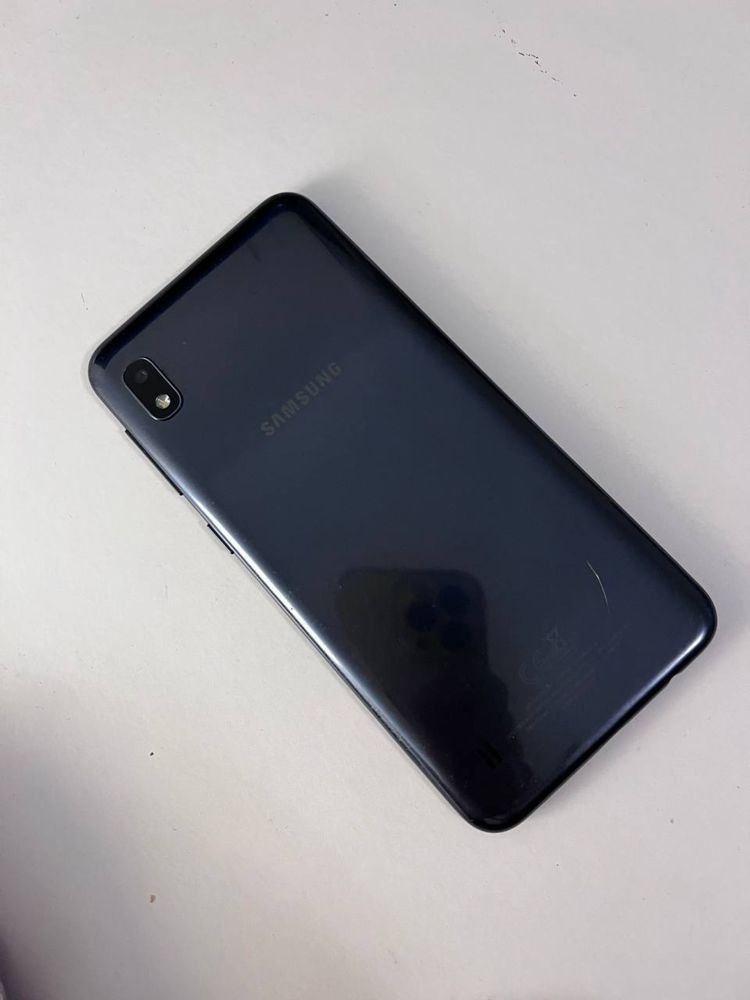 Samsung A10 Vodafone