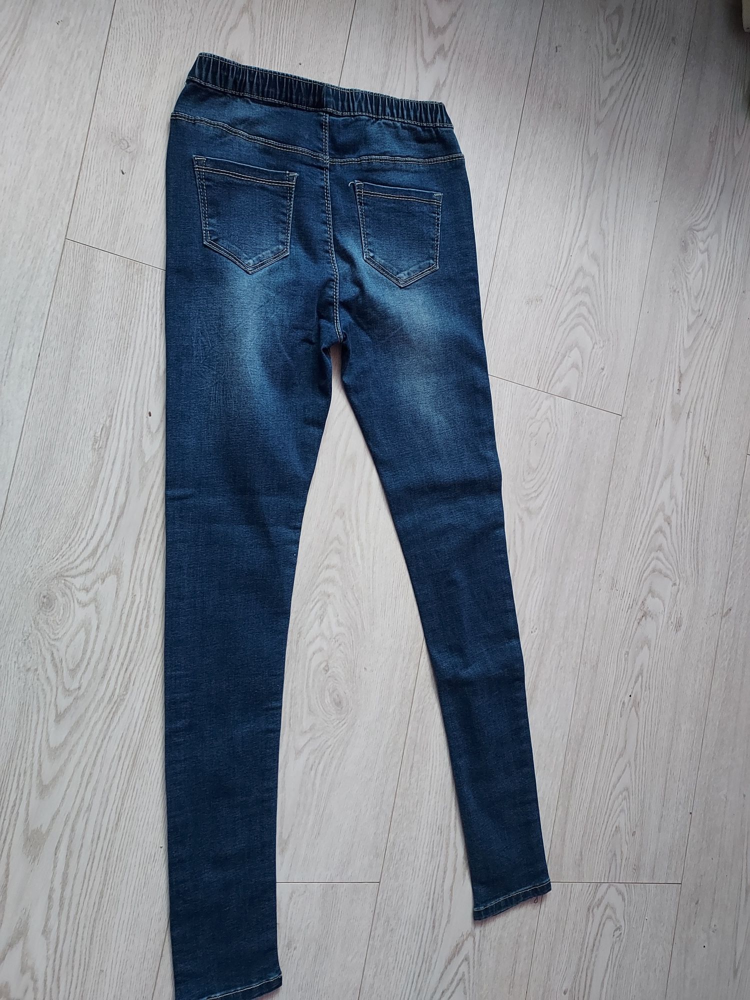 Spodnie jeansowe 170 176