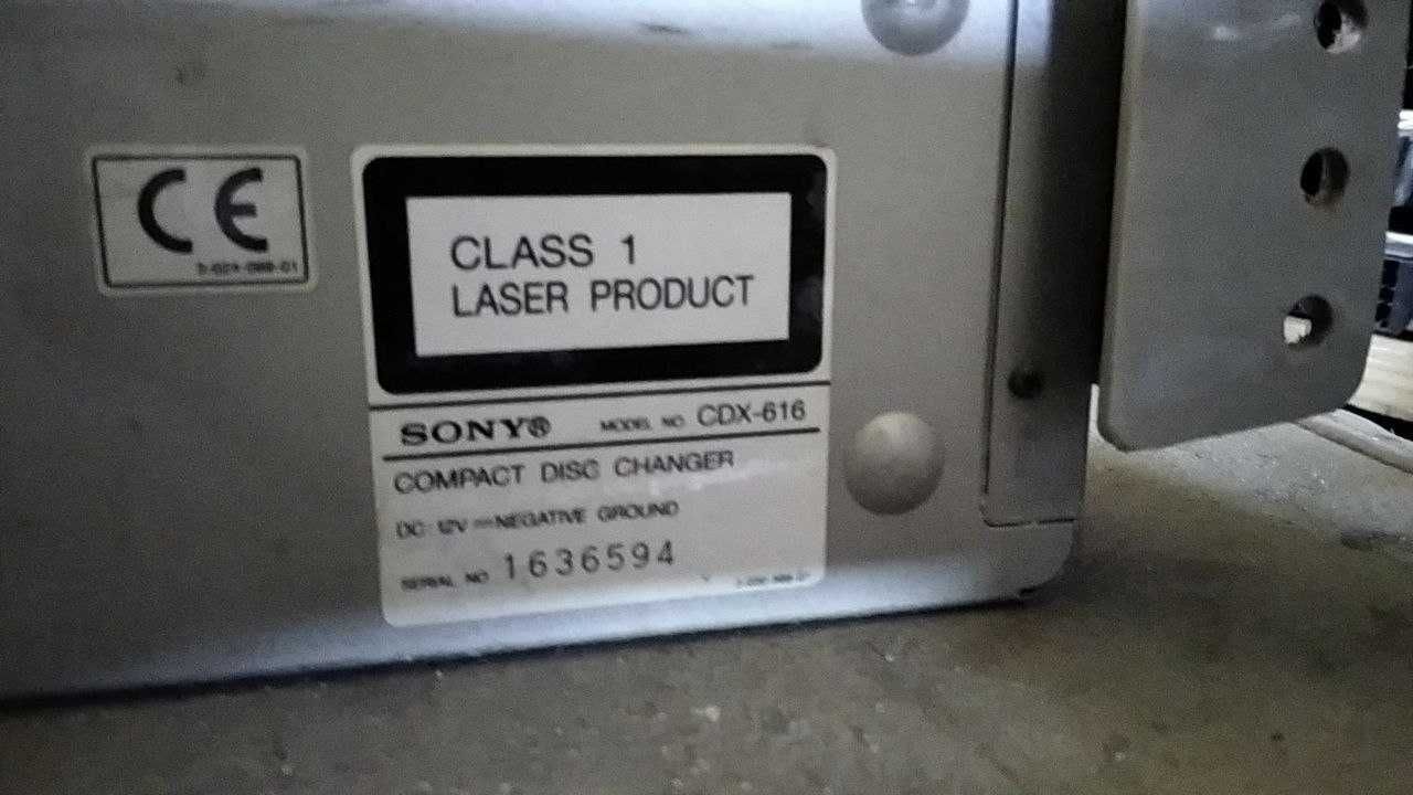 Магнітола проигрыватель CD чейнджер Sony CDX-616 Авторозборка