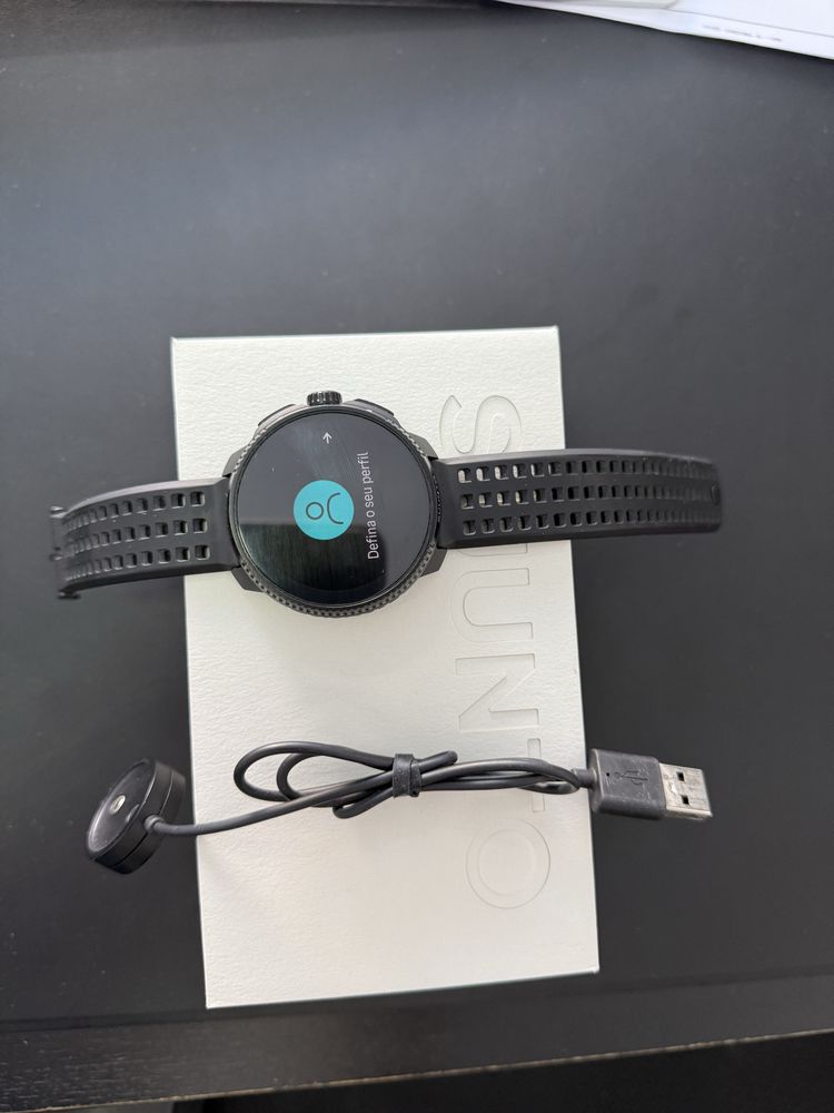 Suunto Race