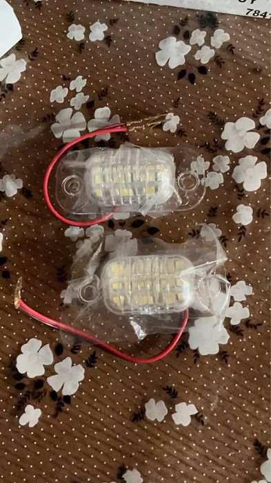 Подсветка номера SEAT IbizaCordoba Volkswagen GolfВантажівок