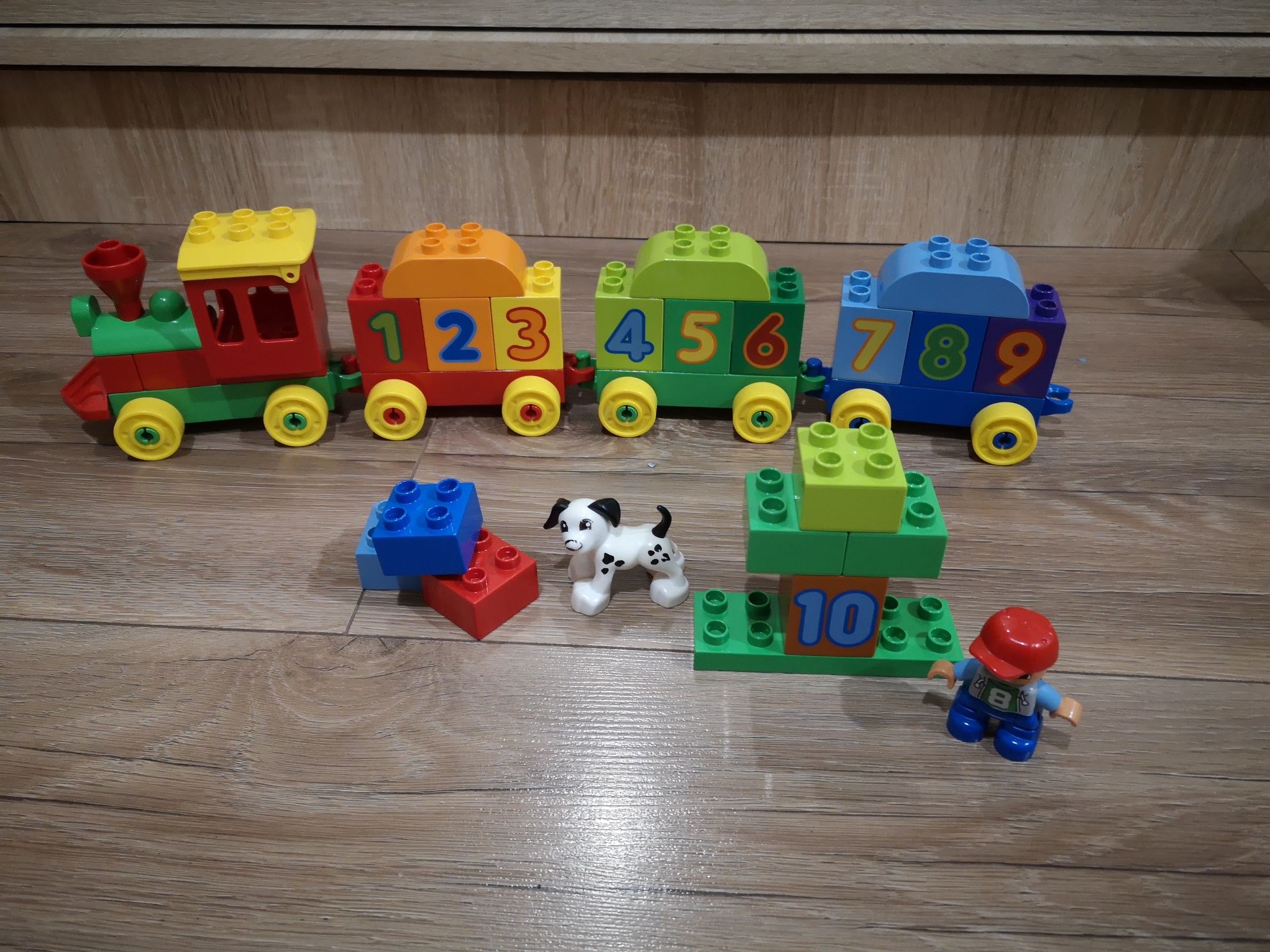 Lego duplo 10558 Pociąg z Cyferkami piesek figurka klocki