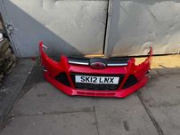 zderzak przód ford focus st kompletny 12r