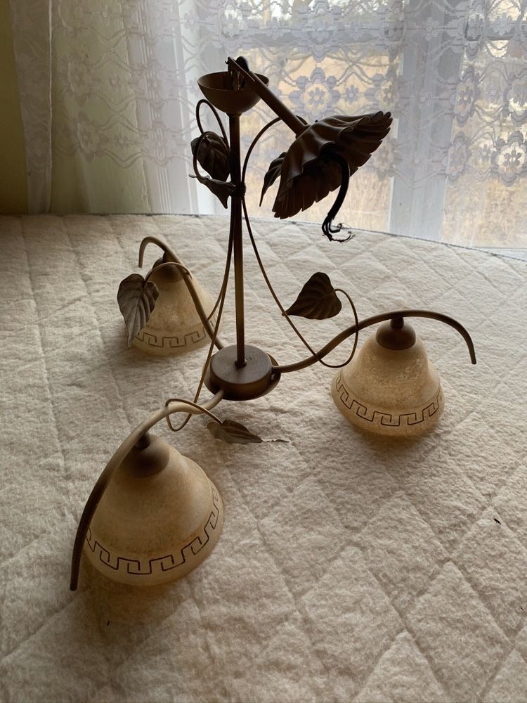 Żyrandol 3 lampy stan bdb