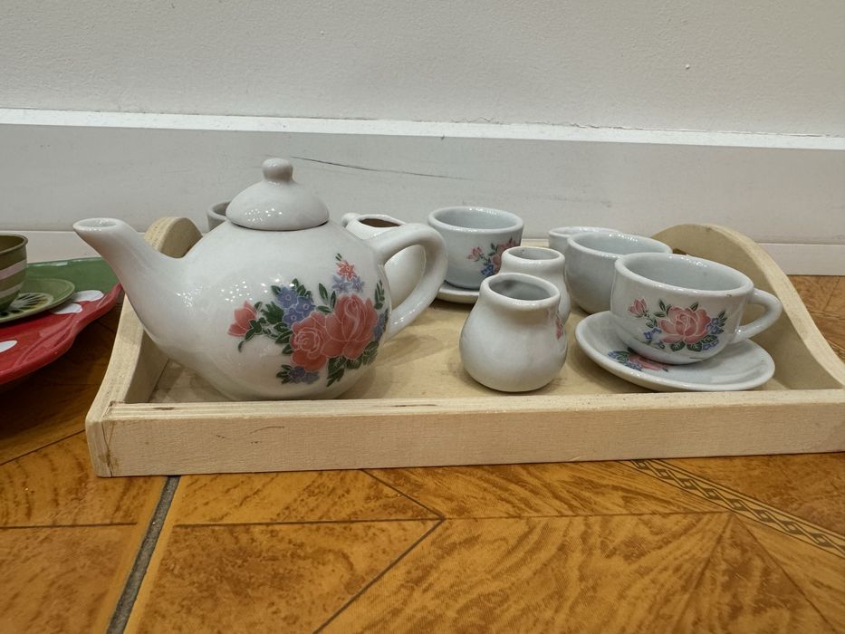 Посуд дитячий іграшковий