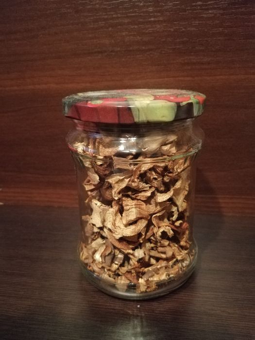 Świeże suszone grzyby