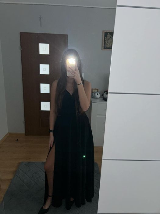 Suknia wieczorowa na studniówkę