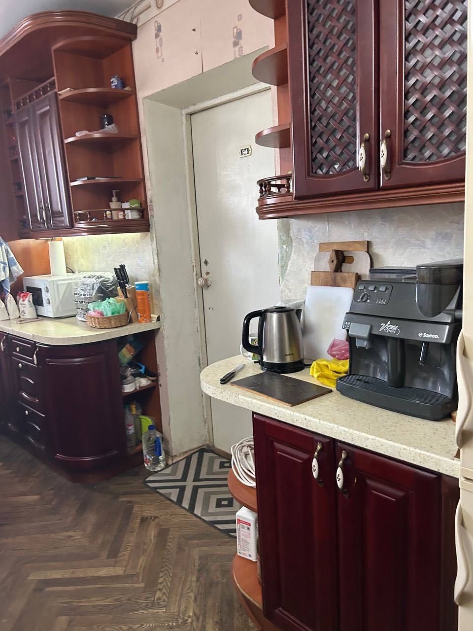 Продаж кімнати в гуртожитку