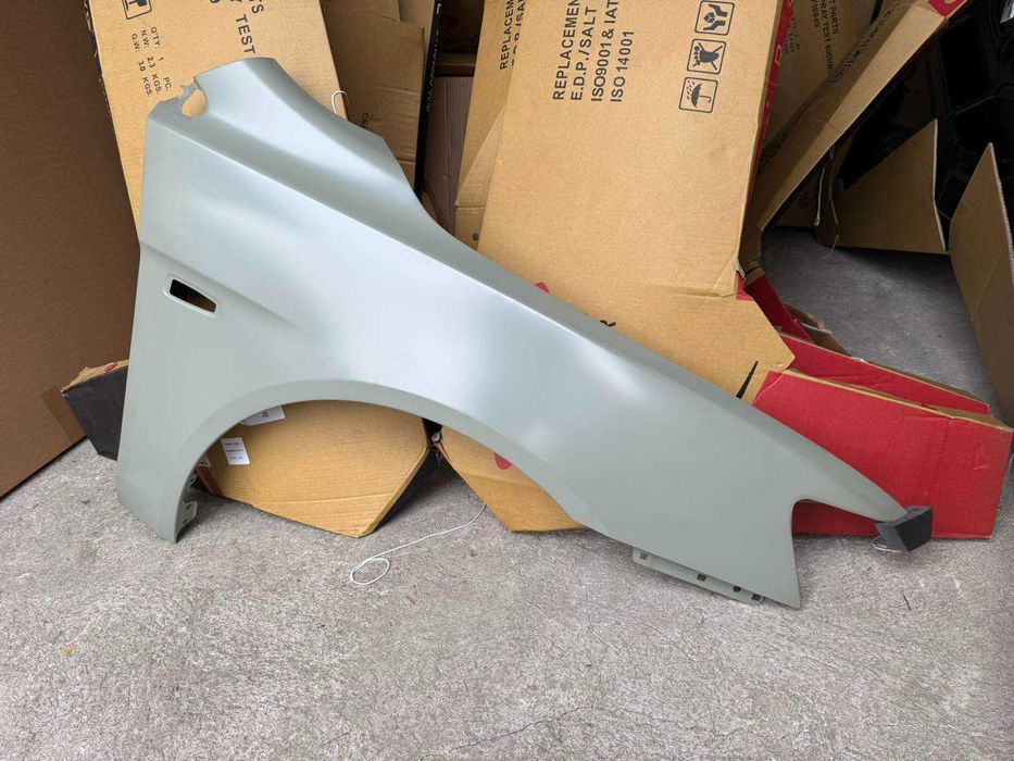 Крила MITSUBISHI LANCER X Лансер 10 Крило і багато інших позицій :)