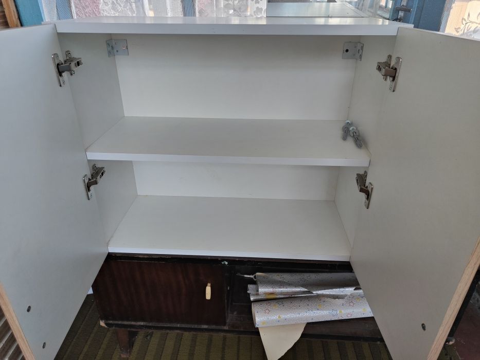 Тумбочка підвісна