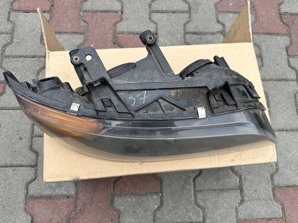 Lampa prawa BMW Z3 Lift LCI Z3M kierunek pomarańczowy 99-02