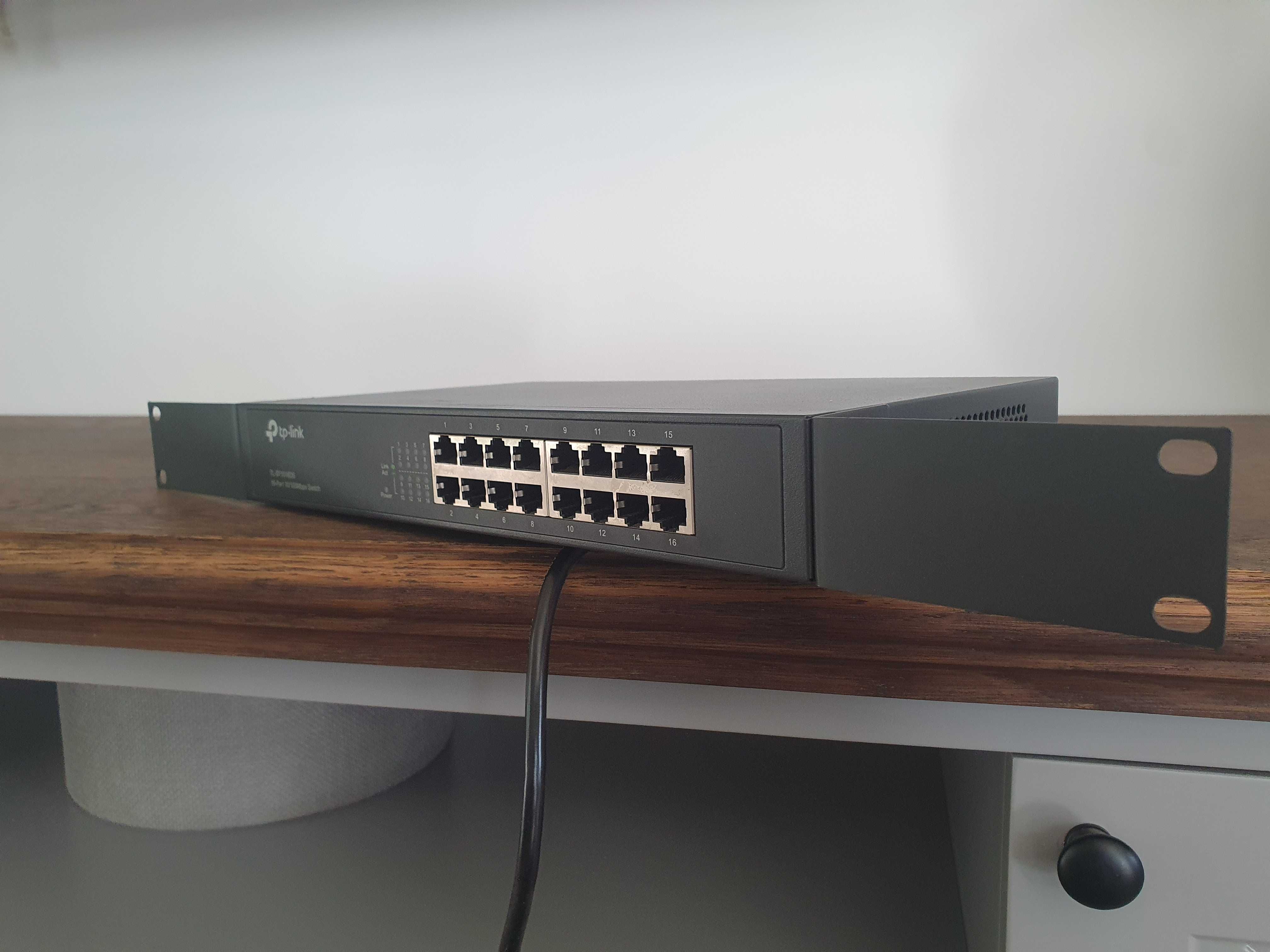 Tp-link switch TL-SF1016DS