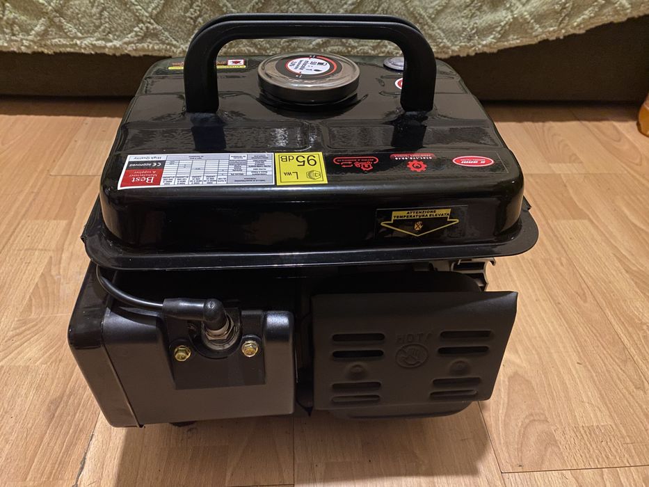 Генератор бензиновий портативний 800 Вт