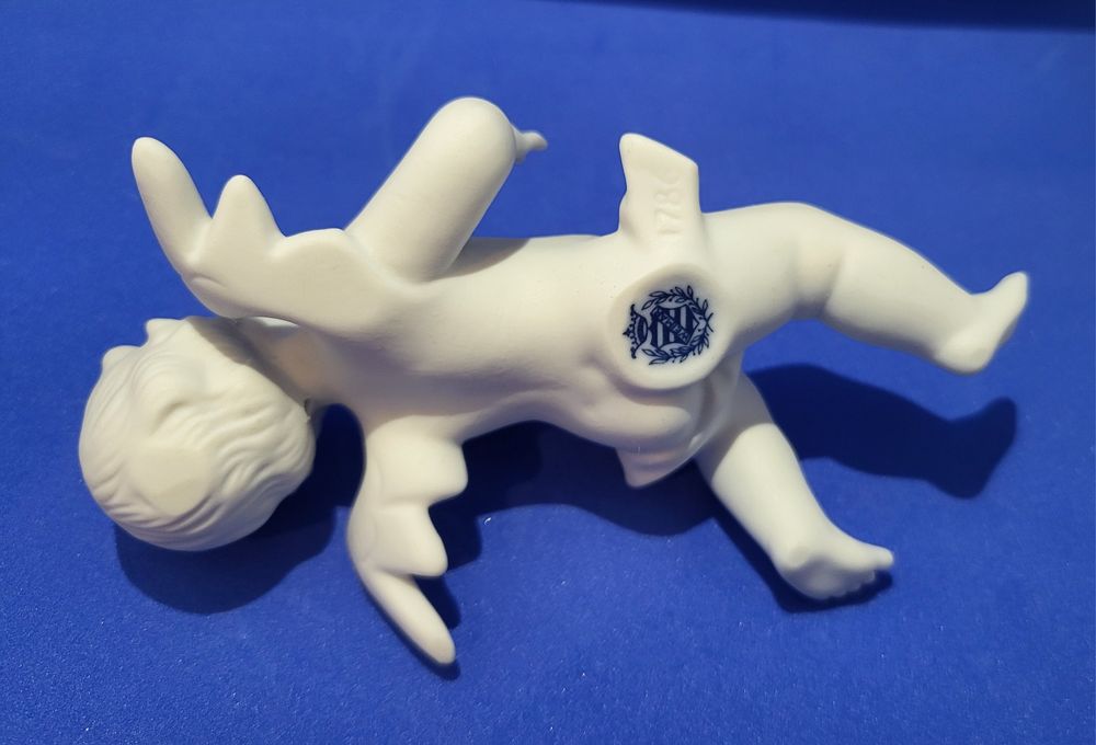 Рідкісна старовинна фарфорова статуетка фігурка ангел weimar  meissen