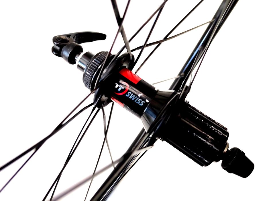 Seryjne koło DT Swiss piasta 240s Ratchet System Płaskie szprychy Krk