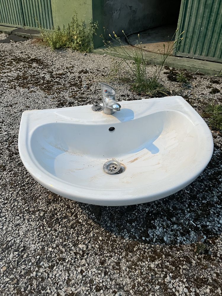 Lavatorio WC branco