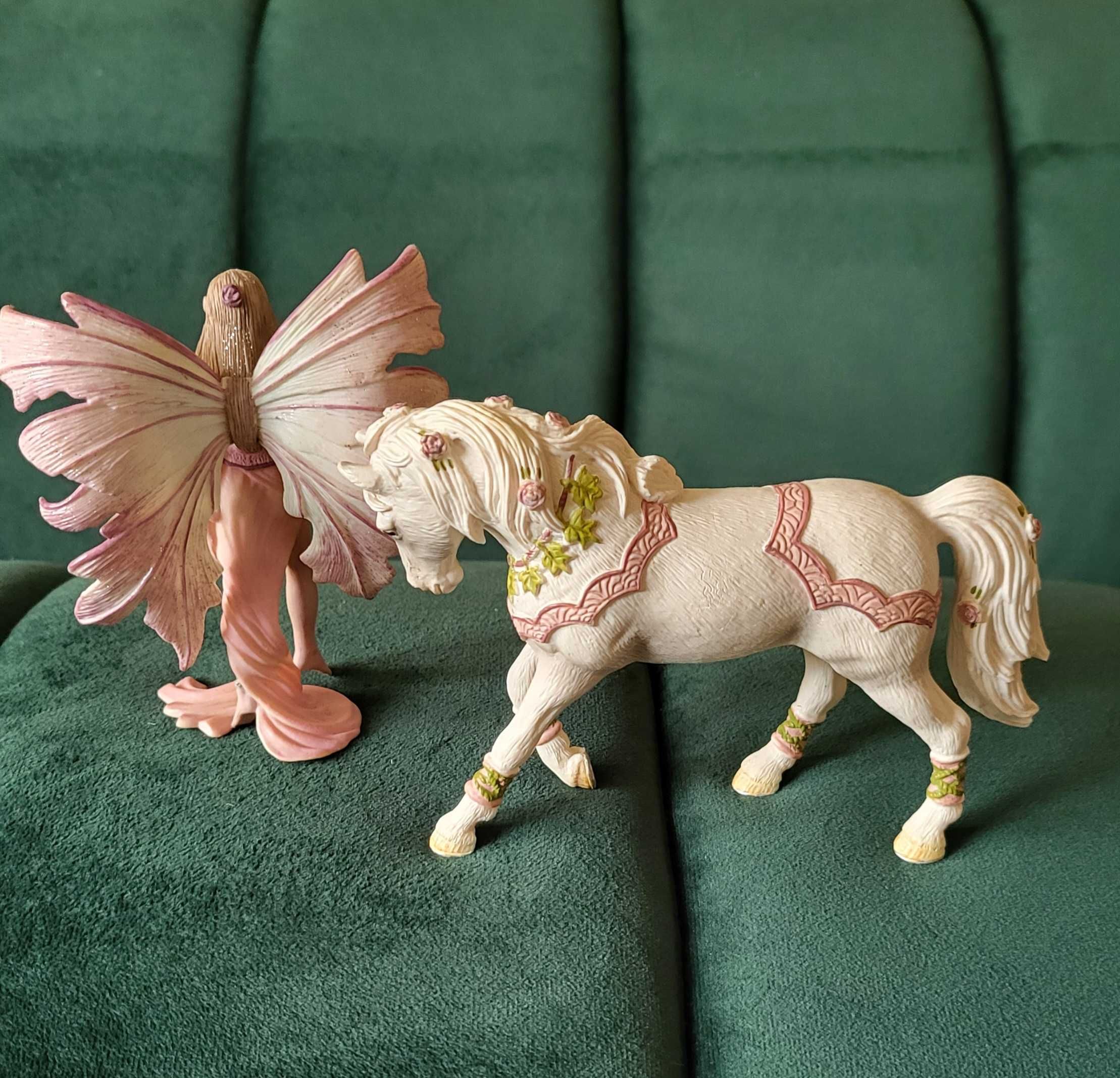 Schleich 70400-kon i 70426-Feya