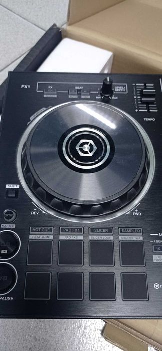 Controladora Pionner DDJ RB
