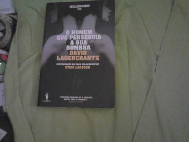 Segredos/A Propósito de Nada/O Homem que Perseguia a sua Sombra