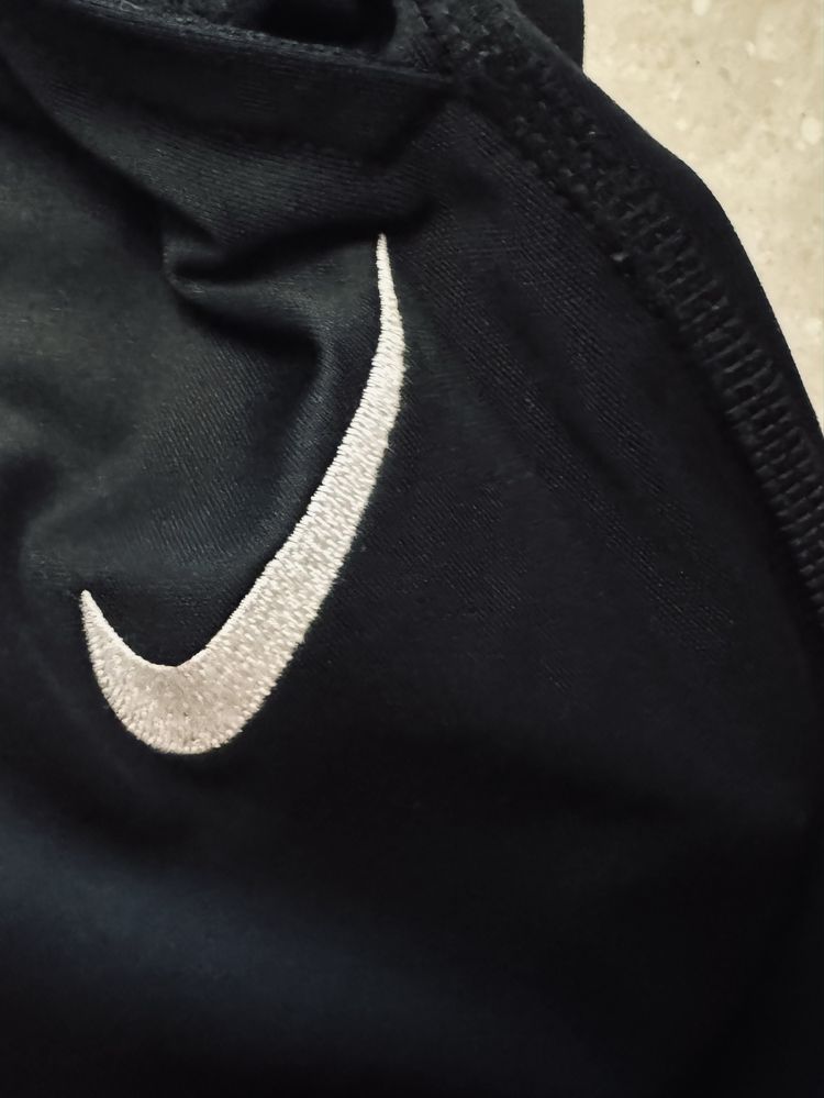 Nike Dri-Fit joggery sportowe czarne spodnie r. S , siłownia, jak nowe