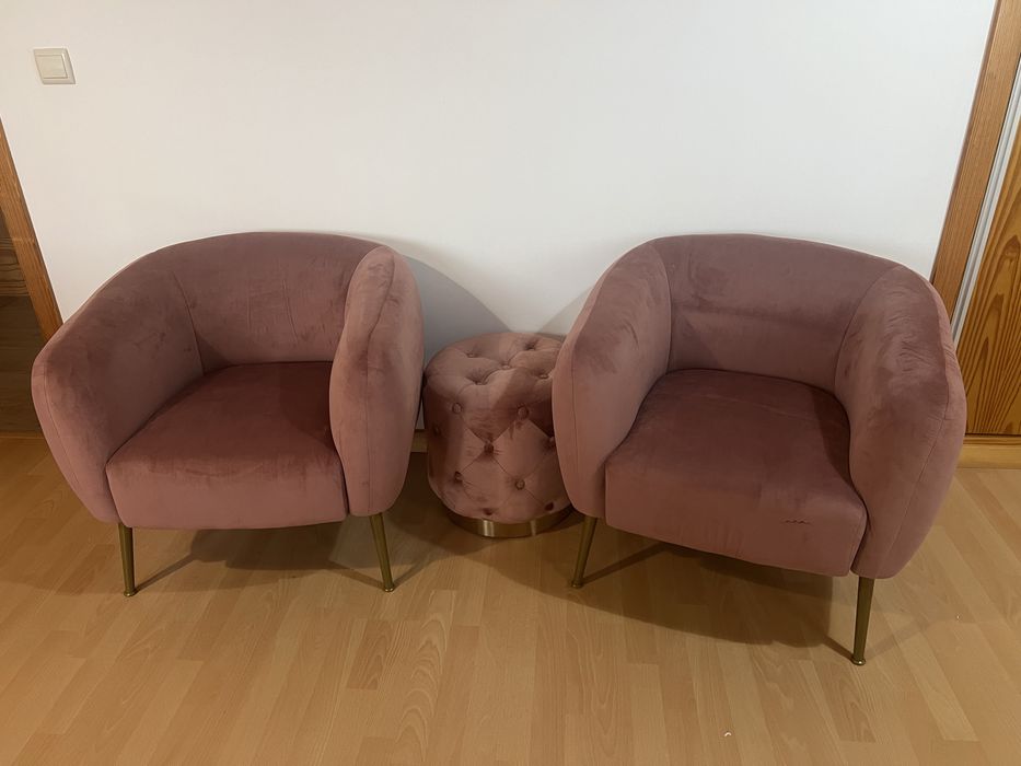 Sofas rosa velho + puff