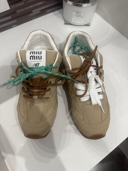 New balance miu miu 43