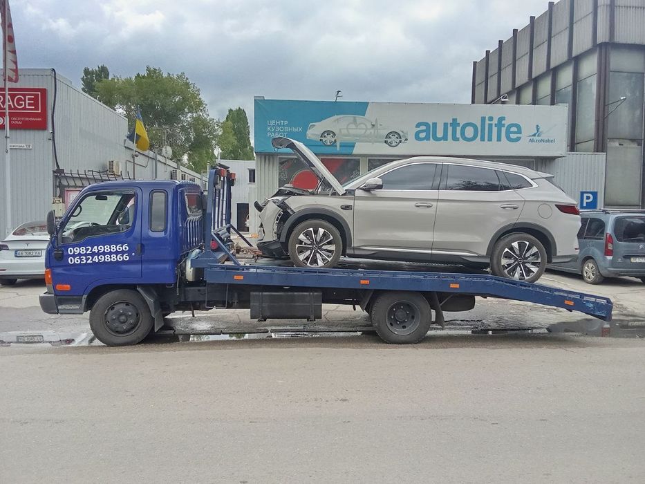 Евакуатор Дніпр , 24/7 швидко ,якісно ,надійно