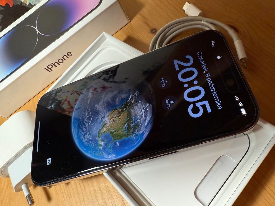 iPhone 14 Pro / idealny